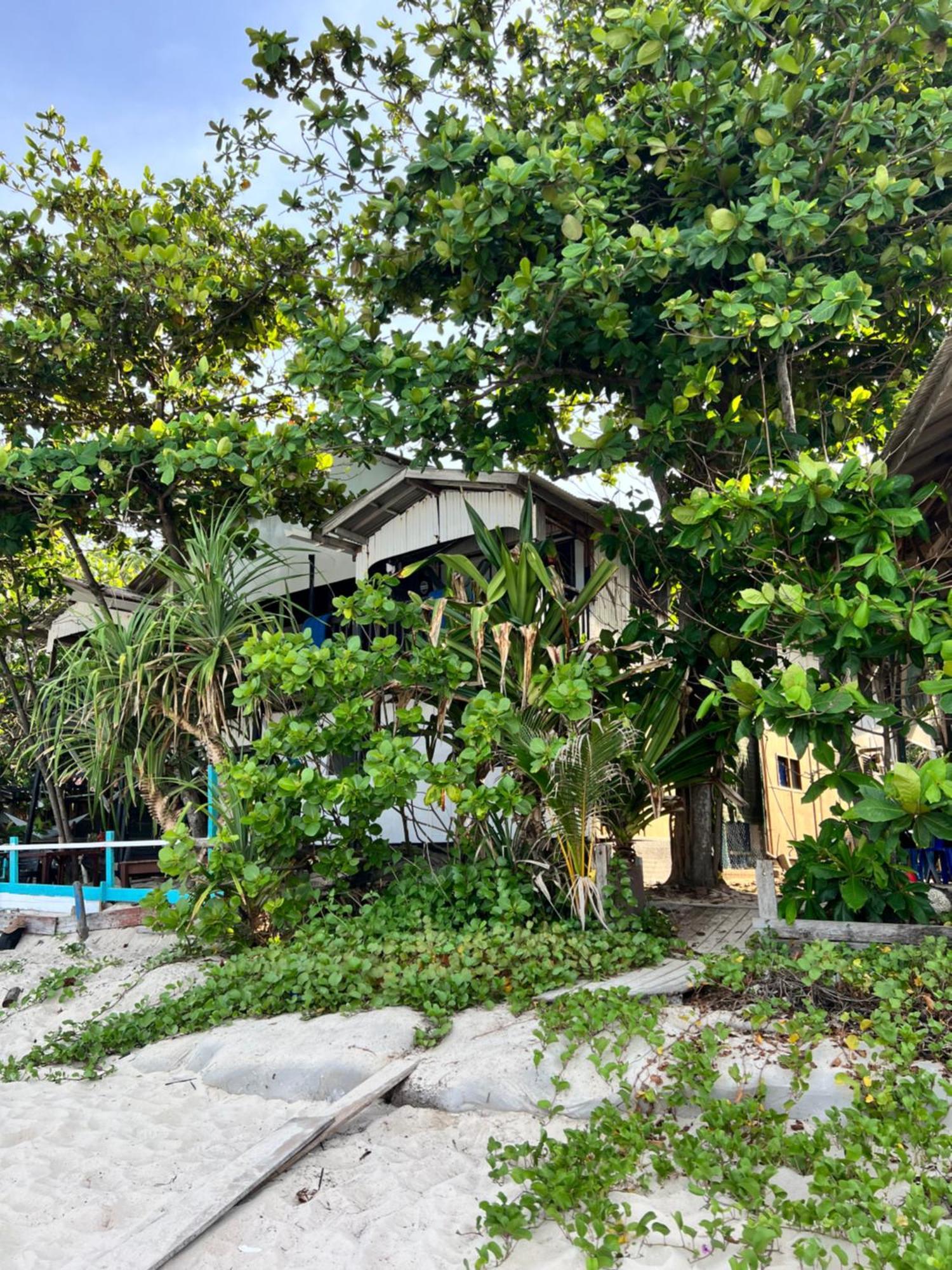 Ohlala Guesthouse Islas Perhentian Exterior foto